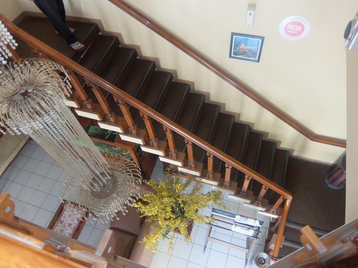 Vidi 1 Hotel Jogjakarta Kejayan Екстер'єр фото