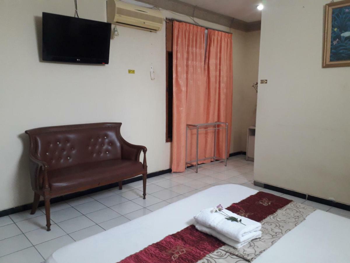 Vidi 1 Hotel Jogjakarta Kejayan Екстер'єр фото