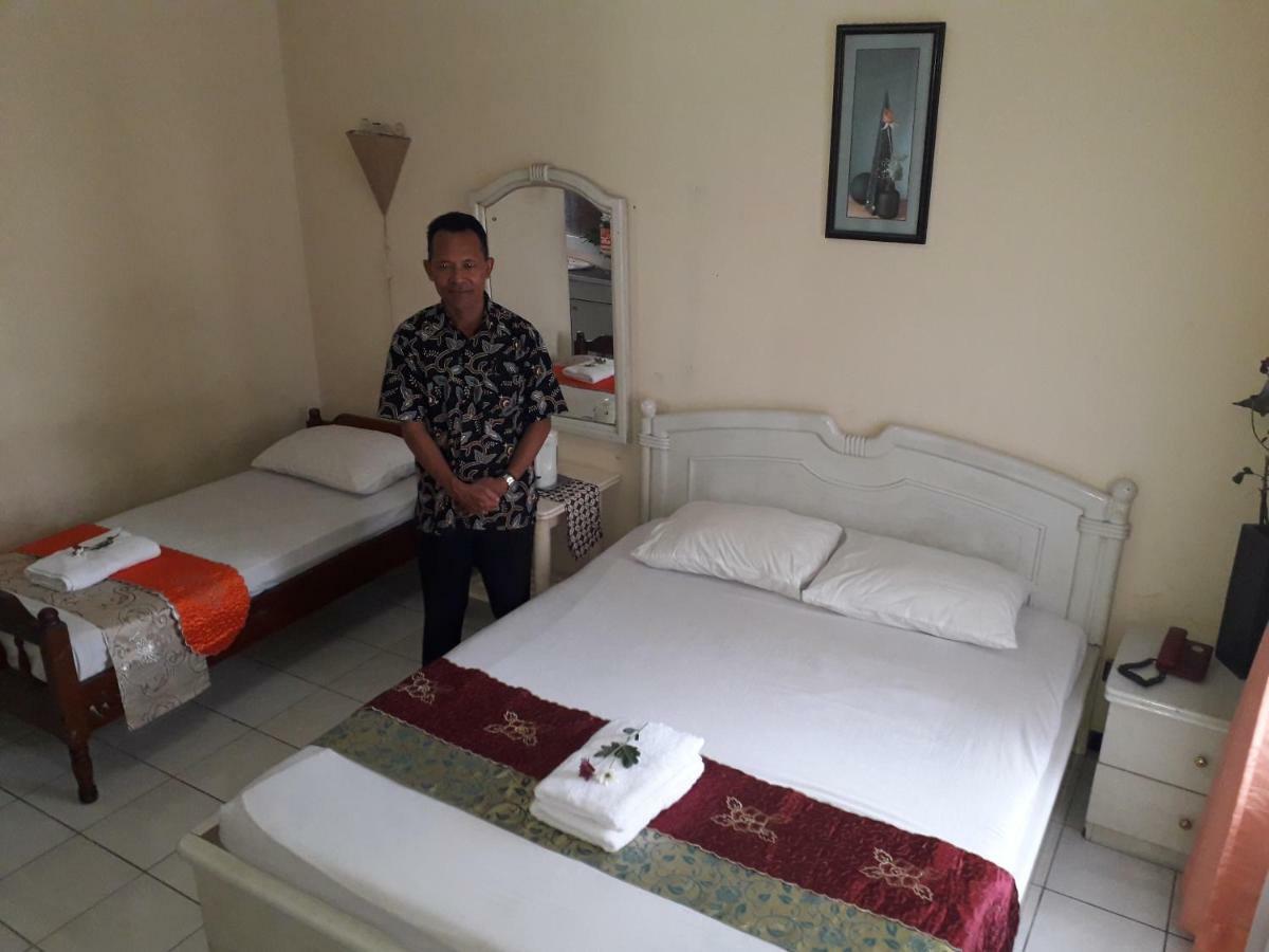 Vidi 1 Hotel Jogjakarta Kejayan Екстер'єр фото