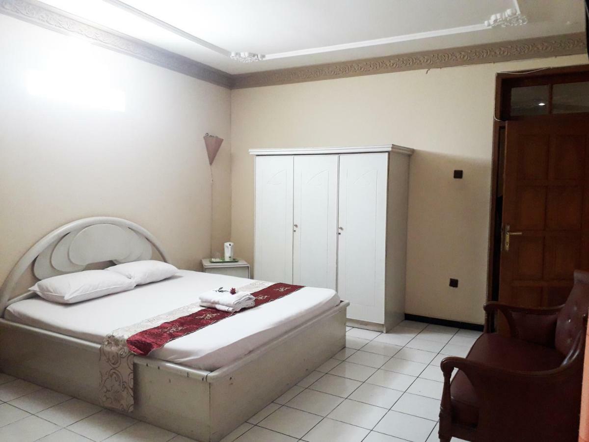 Vidi 1 Hotel Jogjakarta Kejayan Екстер'єр фото